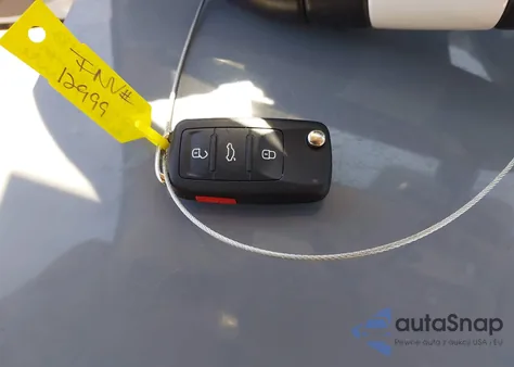 2018 Volkswagen Beetle 2.0T Se from USA, damaged, VIN 3VWJD7AT8JM702492